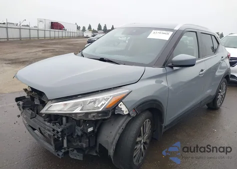 2021 Nissan Kicks Sv Xtronic Cvt из США, поврежденный, VIN 3N1CP5CVXML498023